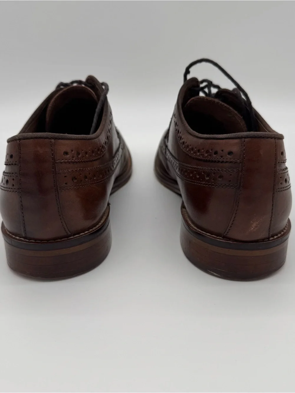 Johnston & Murphy Shoes Mens 10.5 Brown Leather Wingtip Oxford Dress Almond Toe